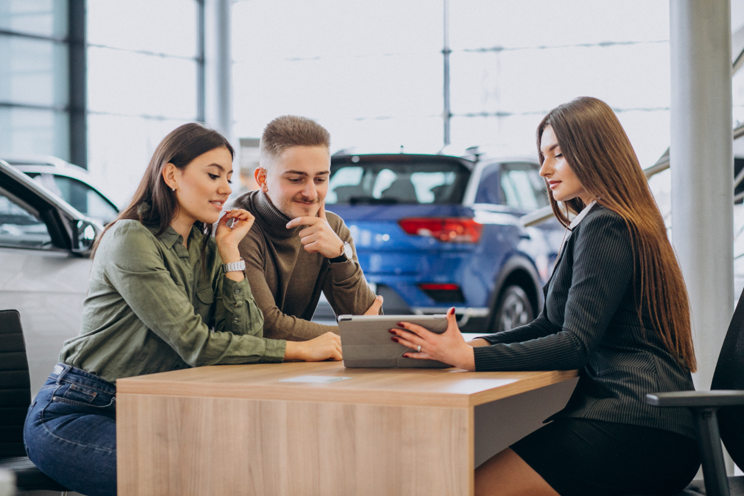 5 Ways Car Title Loans in Kelowna Differ From Traditional Bank Loans